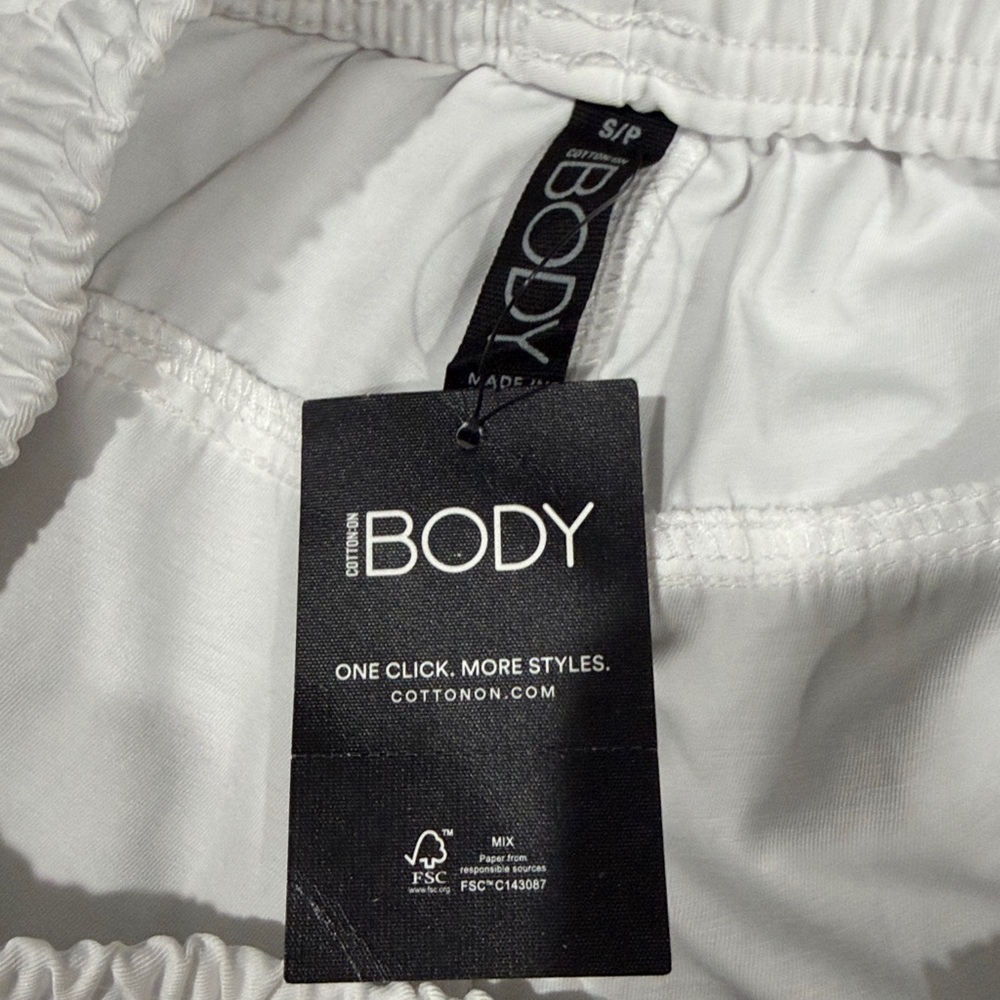 NWT Cotton On IBody Daytrip Panelled Athletic Shorts - Picture 4 of 6